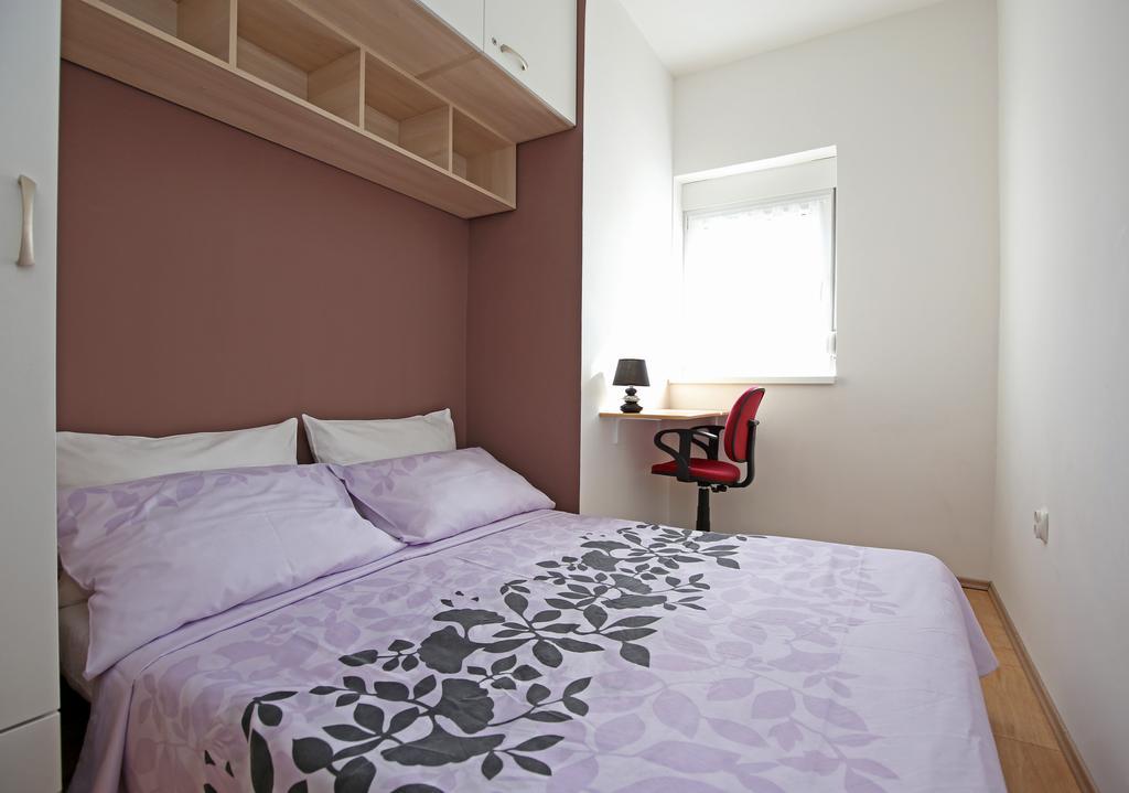 Apartment Sara Zara Esterno foto